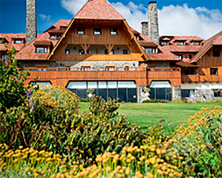 Descubre el Paraíso Oculto en Bariloche: ¿Qué Hace Especial al Hotel Llao Llao?